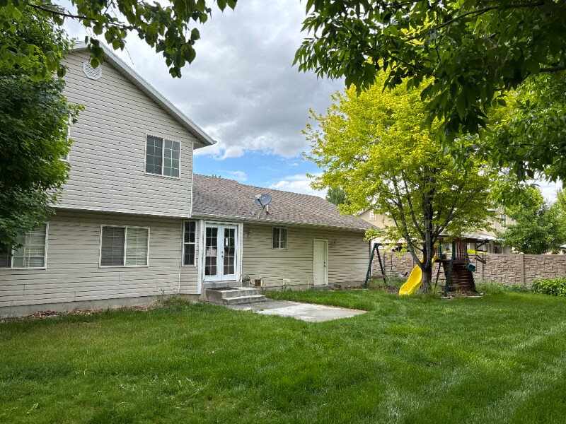 Building Photo - 504 N 2870 W