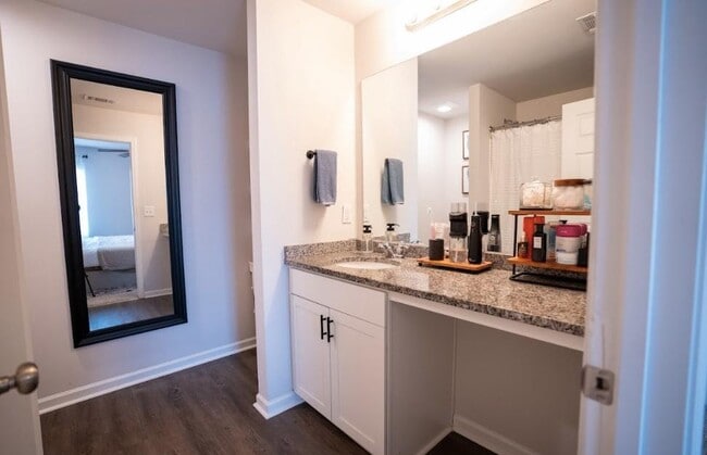 Building Photo - 16430 Natchez Dr