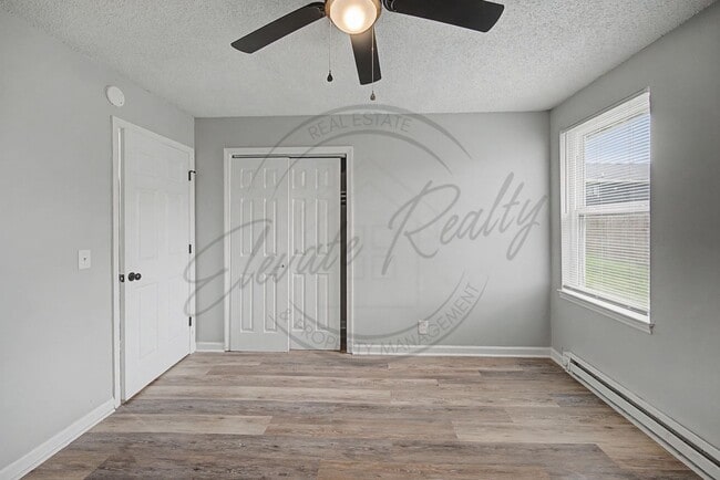 Building Photo - 2505 Highland Trace Dr