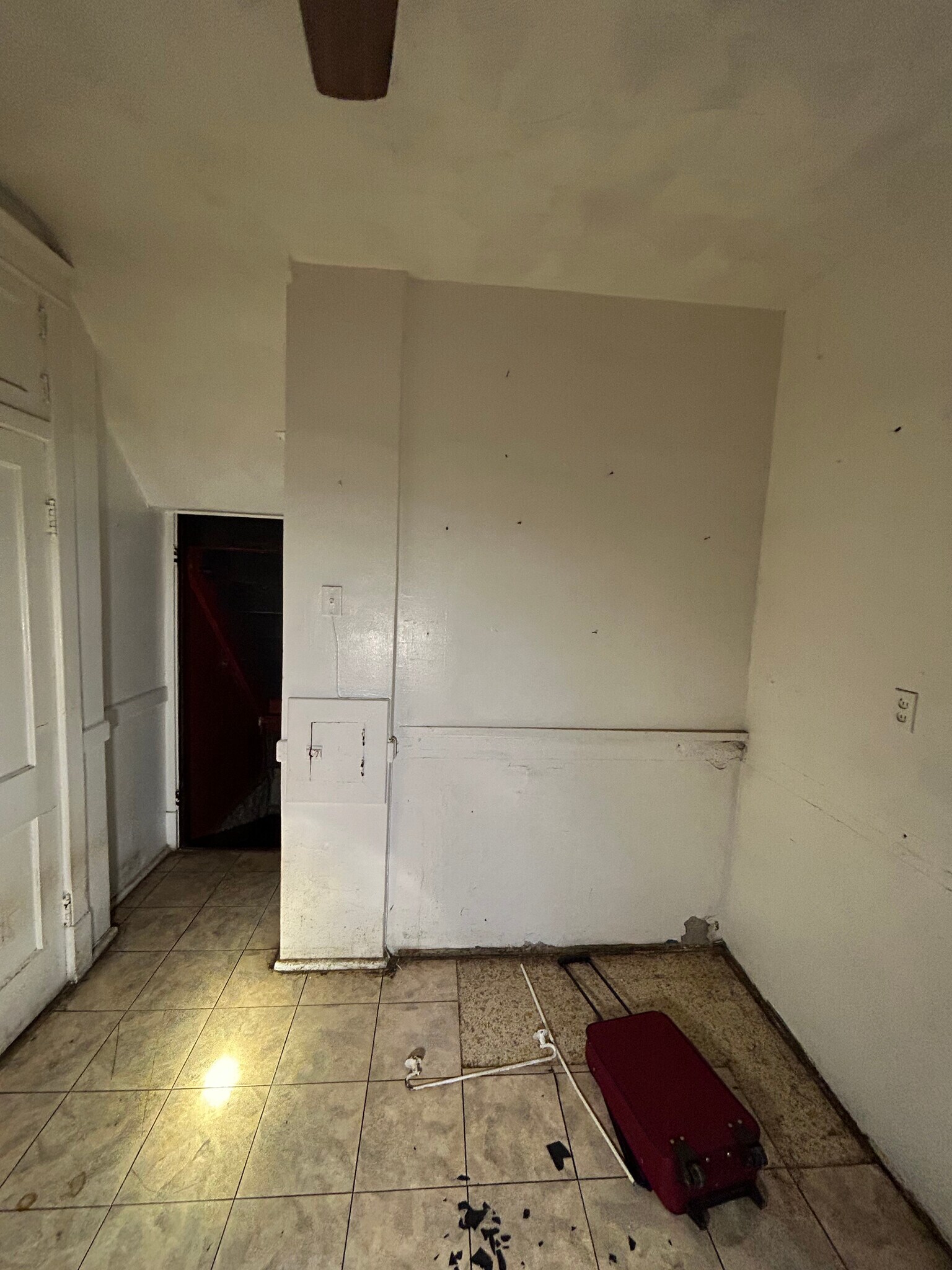 Building Photo - 5479 Claxton Ave