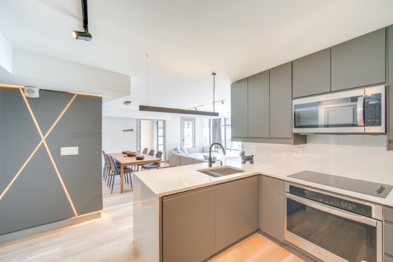 Building Photo - 2222 Detroit Ave