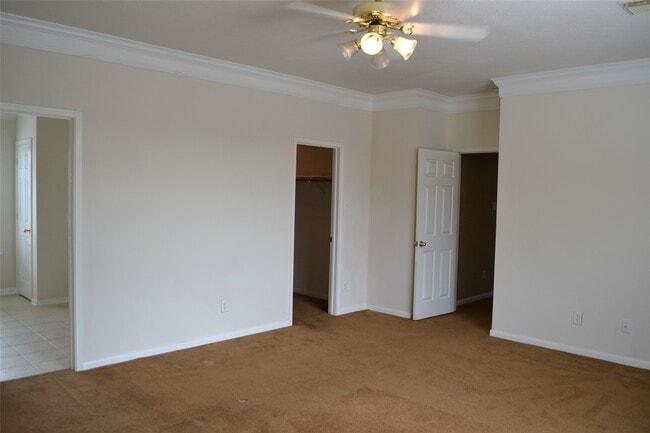 Building Photo - 5723 Ames Crossing