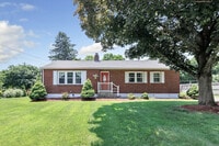 Building Photo - 61 Wakeley St