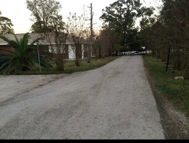 Building Photo - 15447 Avenue C