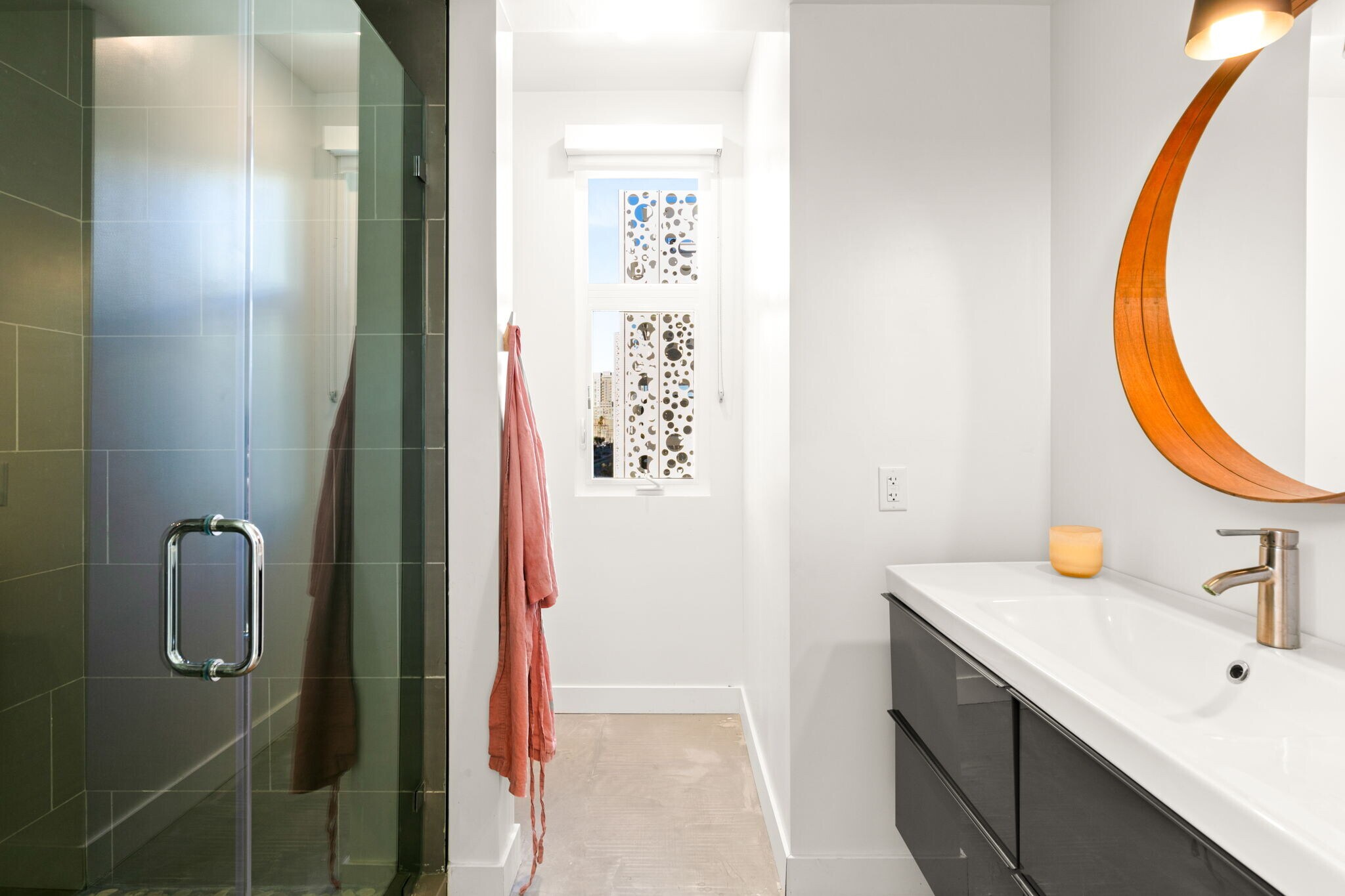 Building Photo - 519 S 6th St