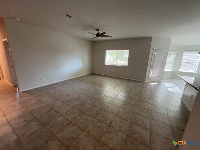 Building Photo - 1824 Fall Creek Ct