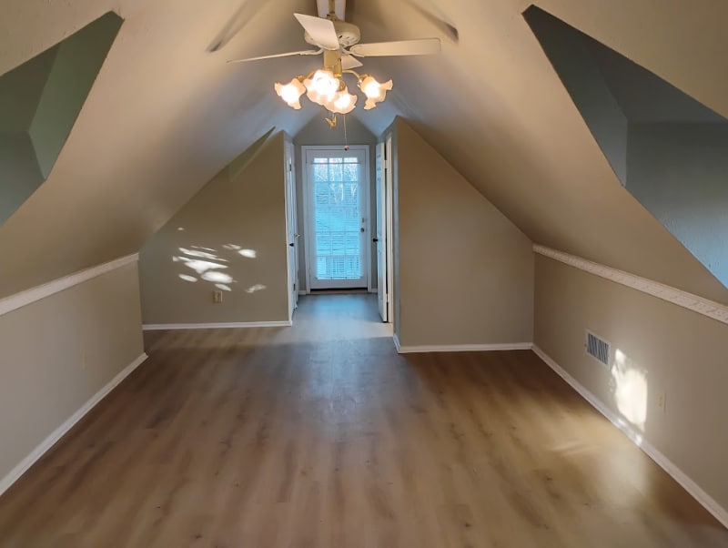 Building Photo - 504 N Newsom St