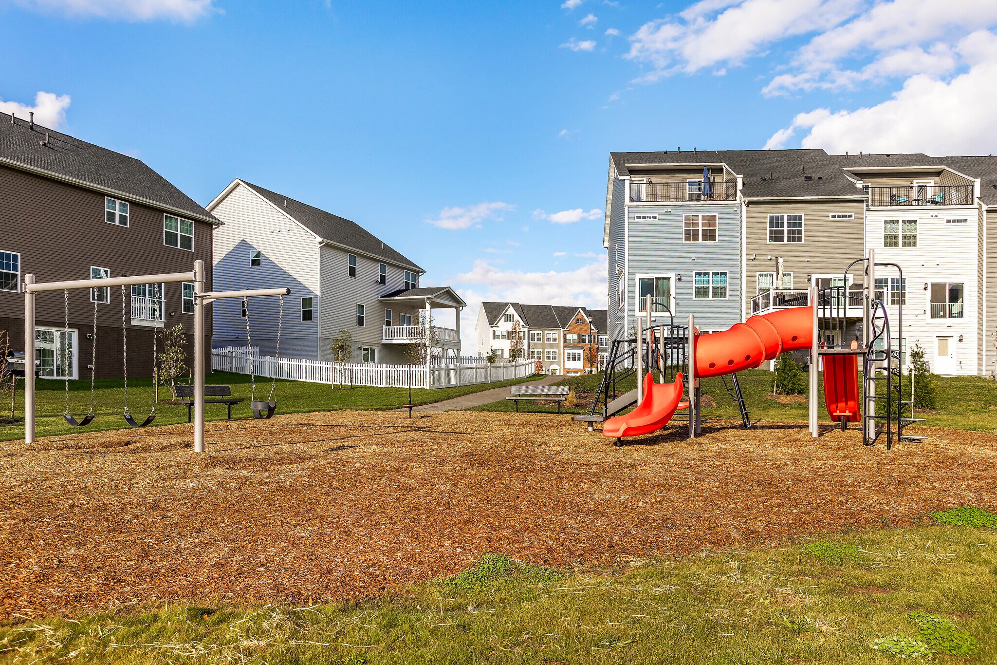 Building Photo - 2273 Marcy Dr