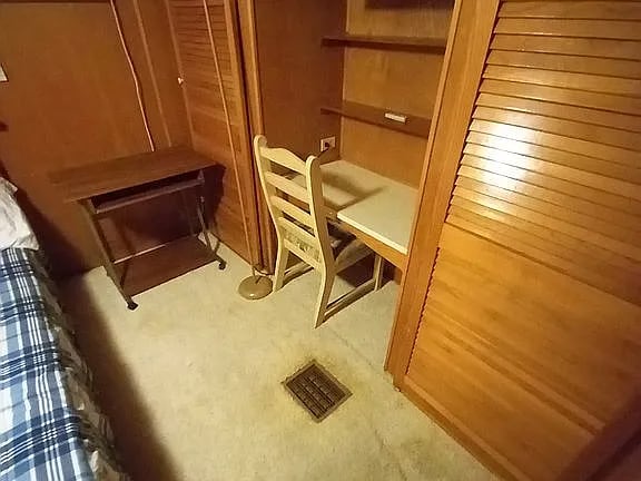 Building Photo - 2063 S Coyote Ave