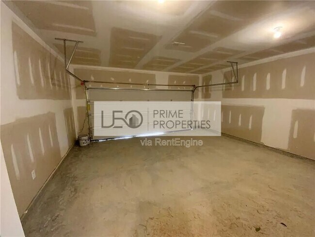 Building Photo - 976 Feldman Chase