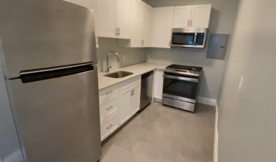 Building Photo - 239 Lafayette St