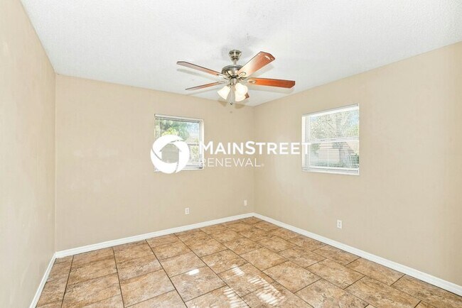 Building Photo - 3 Bedroom Pet-Friendly Home in Holiday, FL with Main Street Renewal