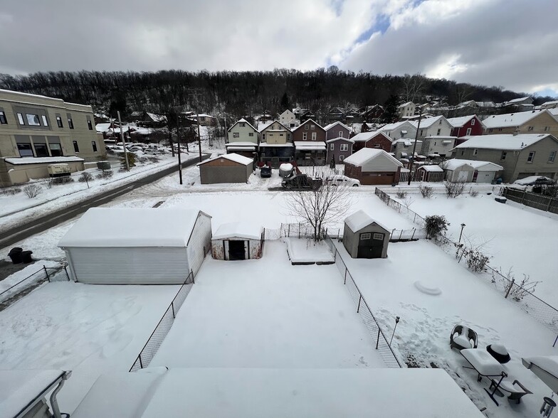 Building Photo - 303 Ohio Ave