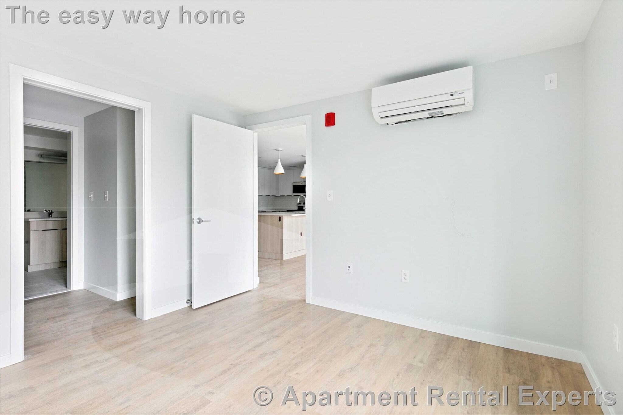 Building Photo - 10 Soden St