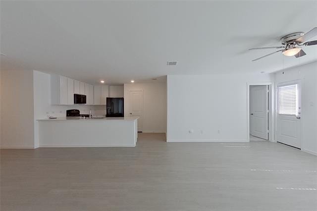 Building Photo - 827 Ginkgo Wy