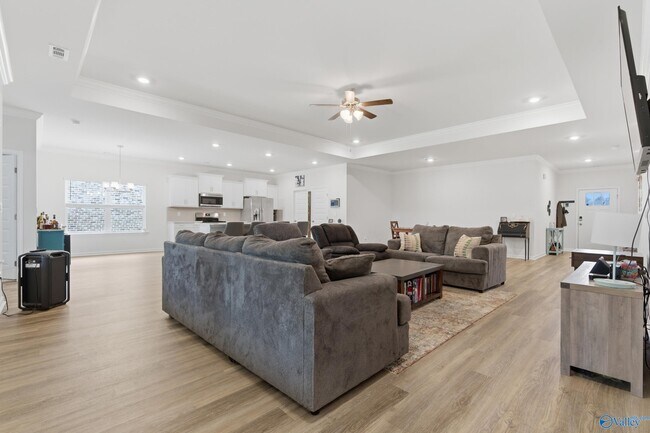 Building Photo - 344 Sandy Oak Dr