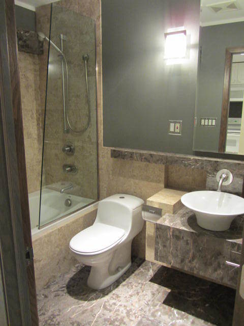 Building Photo - 7610 W Grand Ave