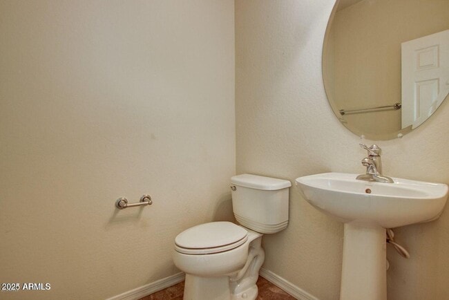 Building Photo - 2216 W Le Marche Ave