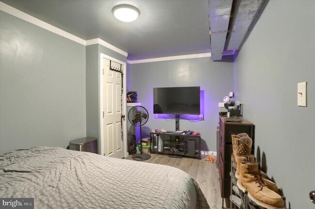 Building Photo - 158 McIntosh Ln