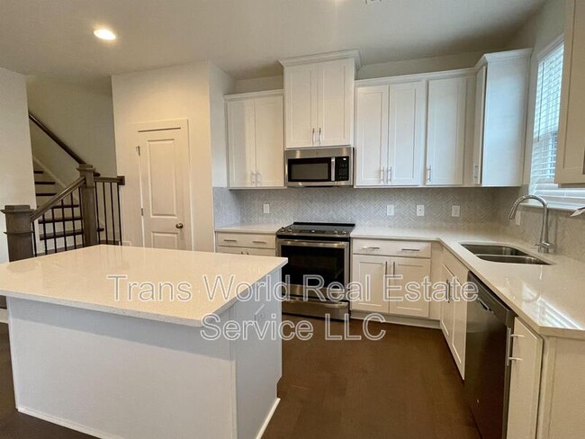 Building Photo - 158 N Auburn Landing Pl