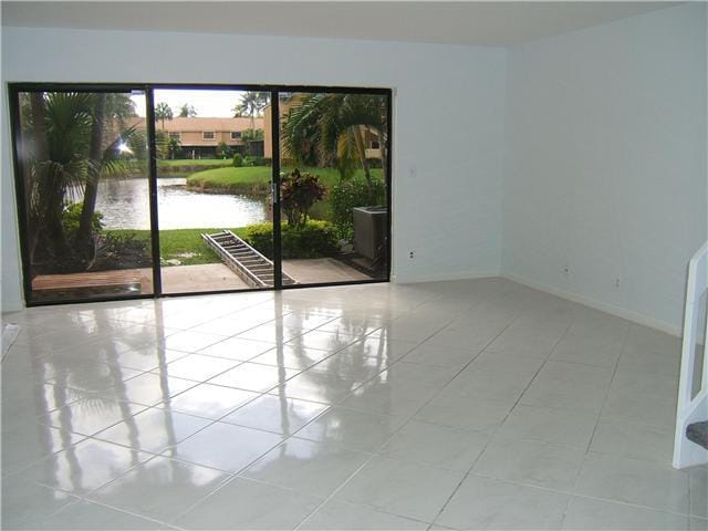 Building Photo - 3711 Carambola Cir N