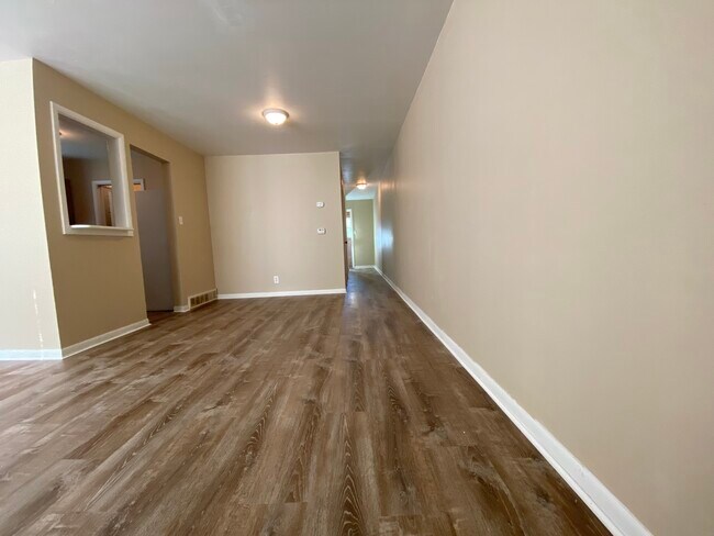 Dinning/Hallway - 1413 63rd St