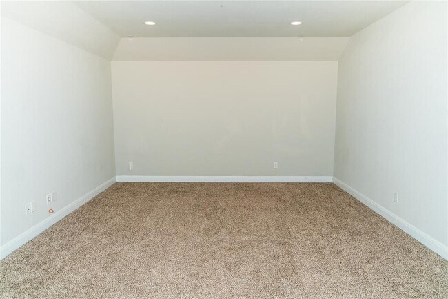 Building Photo - 3804 Tango Ct