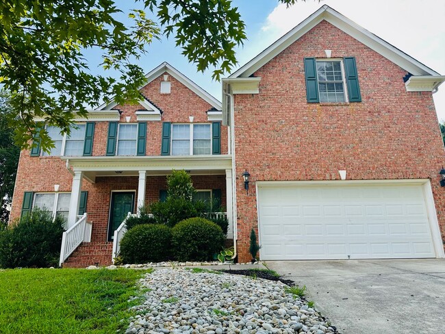Building Photo - 5 BD, 4 BA Beautiful Wakefield Home