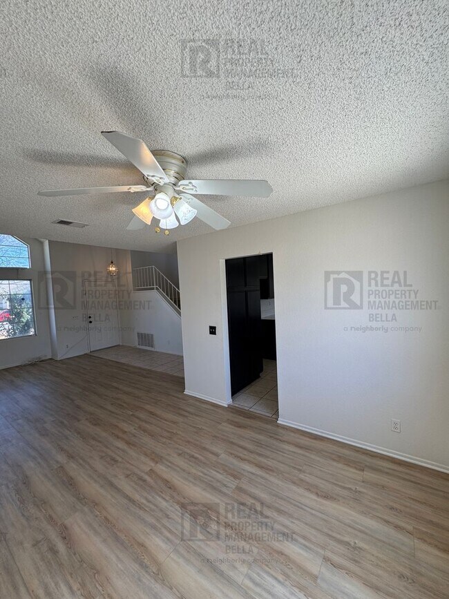 Building Photo - 1330 Wrigley Ln