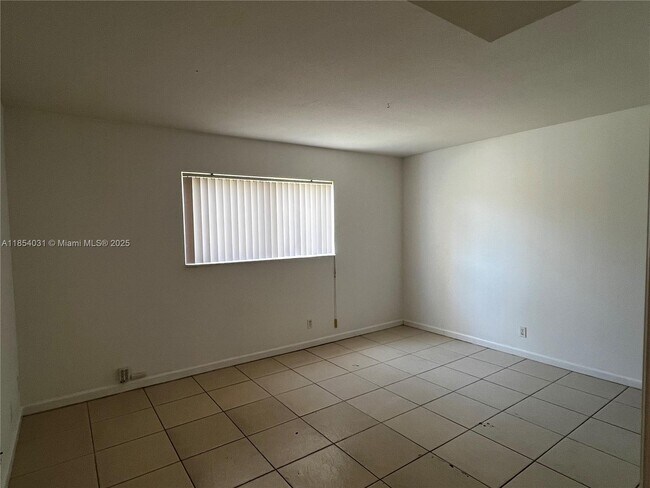 Building Photo - 2964 NW 55th Ave