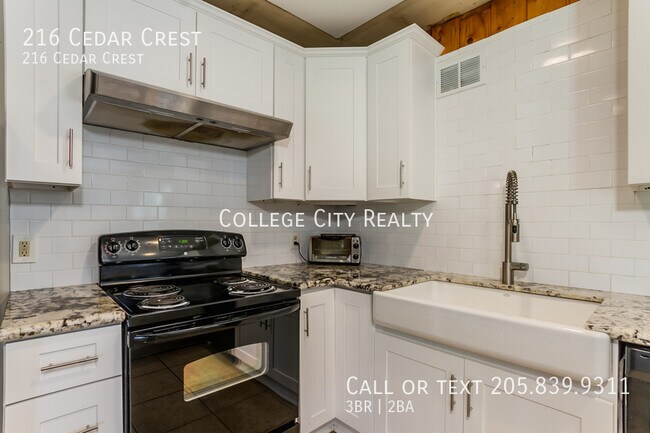Building Photo - 216 Cedar Crest