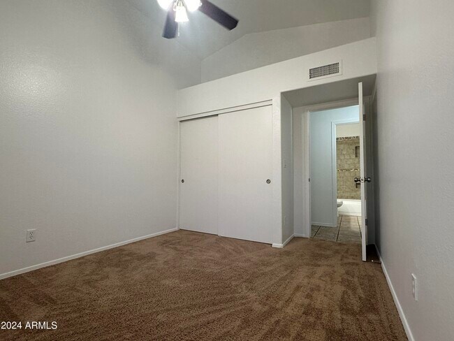 Building Photo - 1300 W Boston St