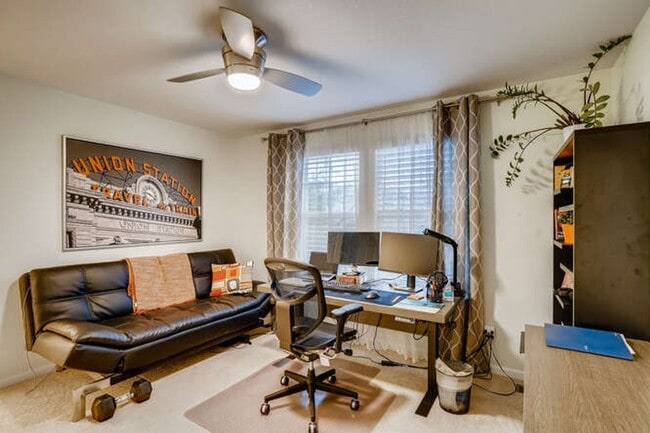 Building Photo - Evolve Real Estate: Meticulous Executive 4...