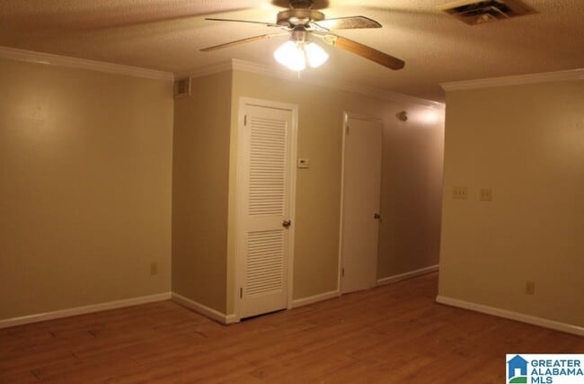 Building Photo - 359 Jamestown Manor Dr