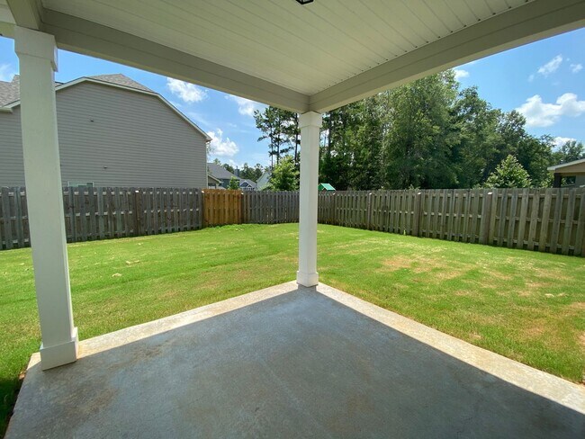 Building Photo - 216 Wild Azalea Dr