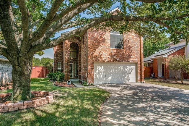 Building Photo - 824 Woodlake Dr