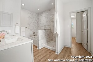 Building Photo - 1331 Pinnacle Dr
