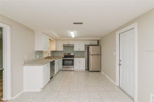 Building Photo - 5606 Andrea Dr