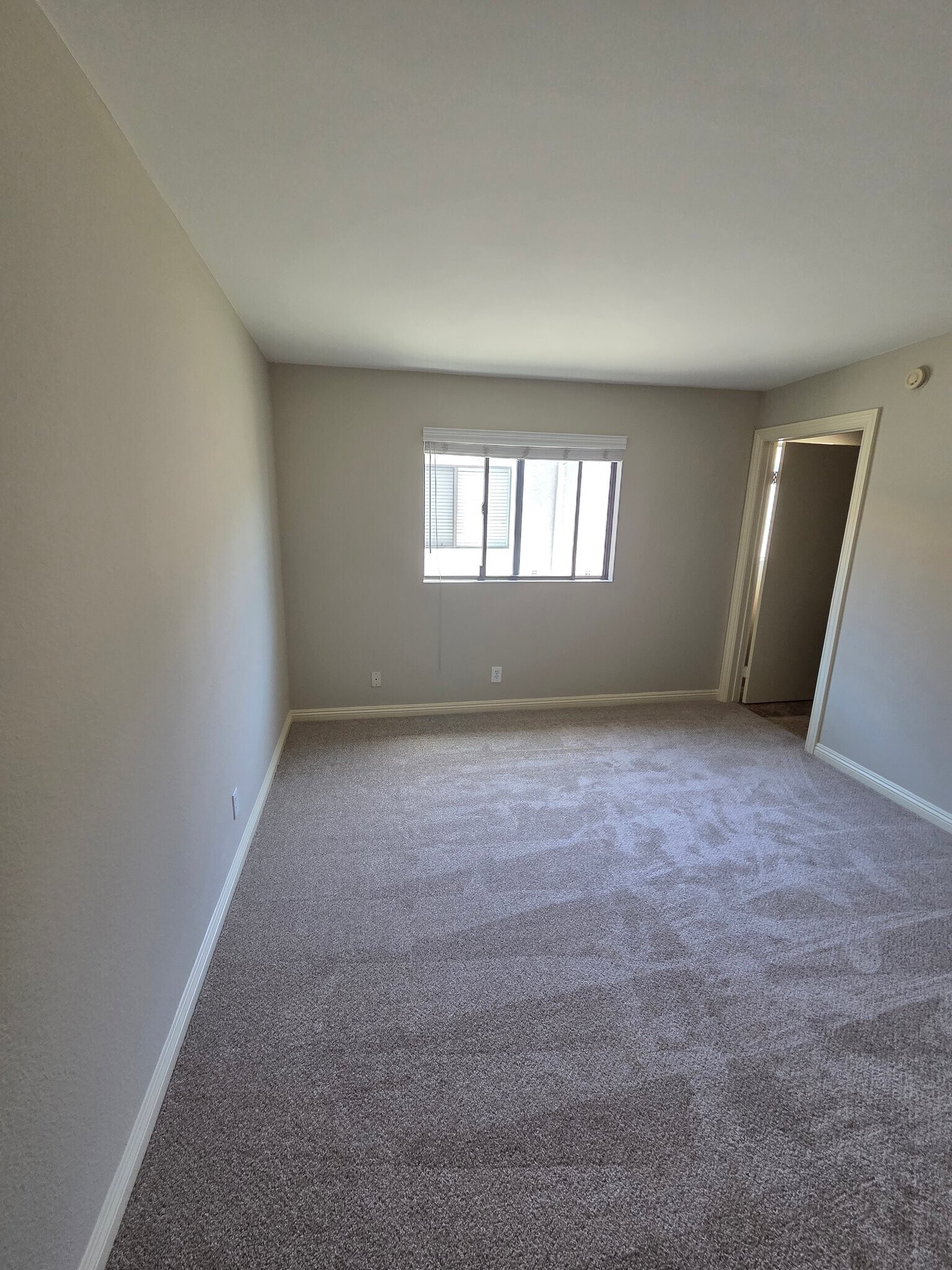 Building Photo - 3271 Sawtelle Blvd