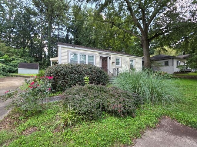 Primary Photo - 540 Church Rd SE