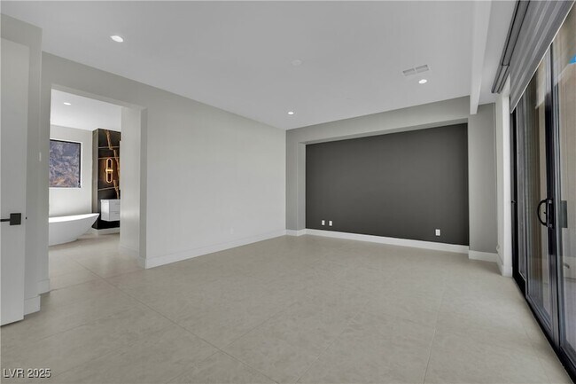 Building Photo - 378 Tranquil Peak Ct