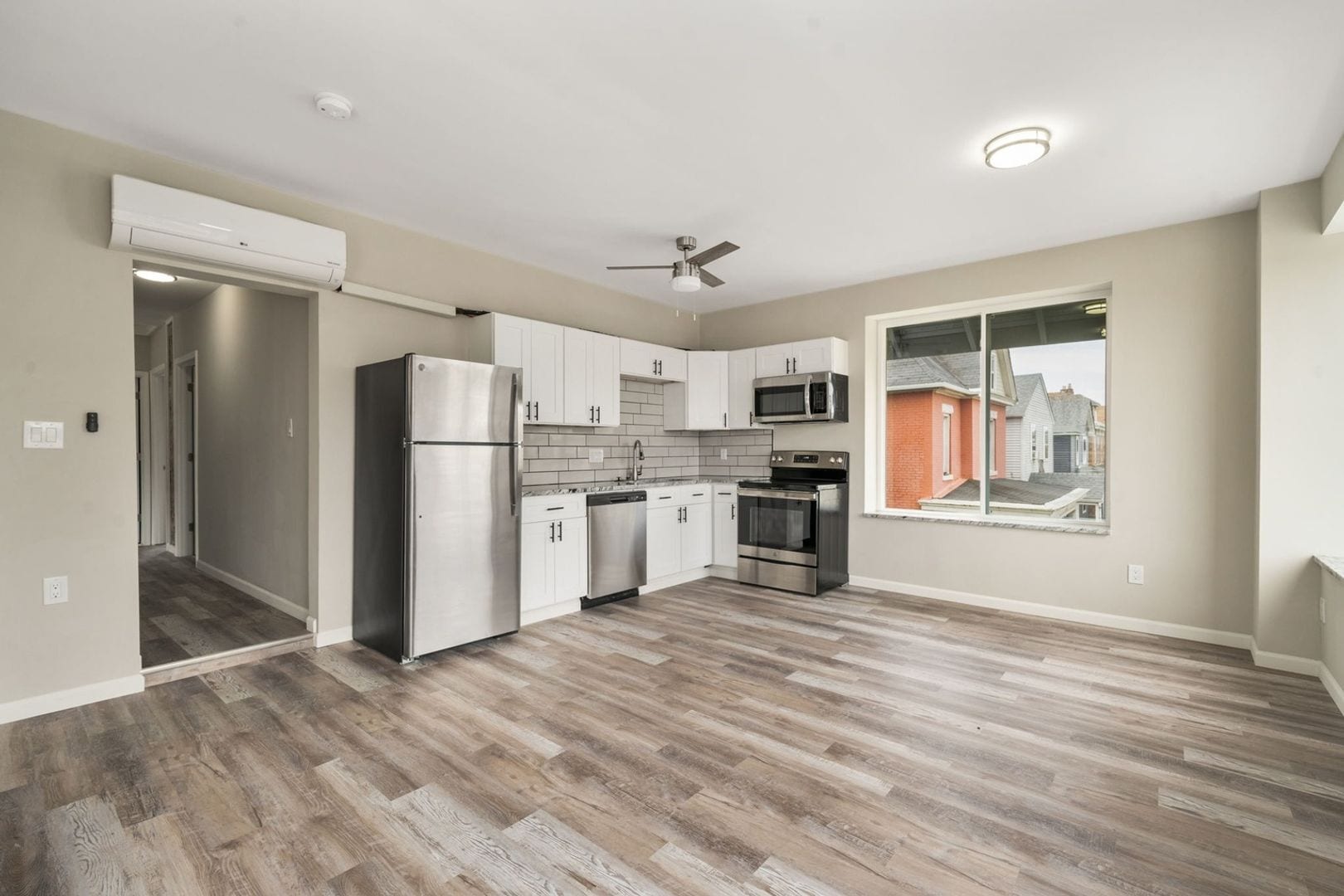 Building Photo - 741 Sullivant Ave