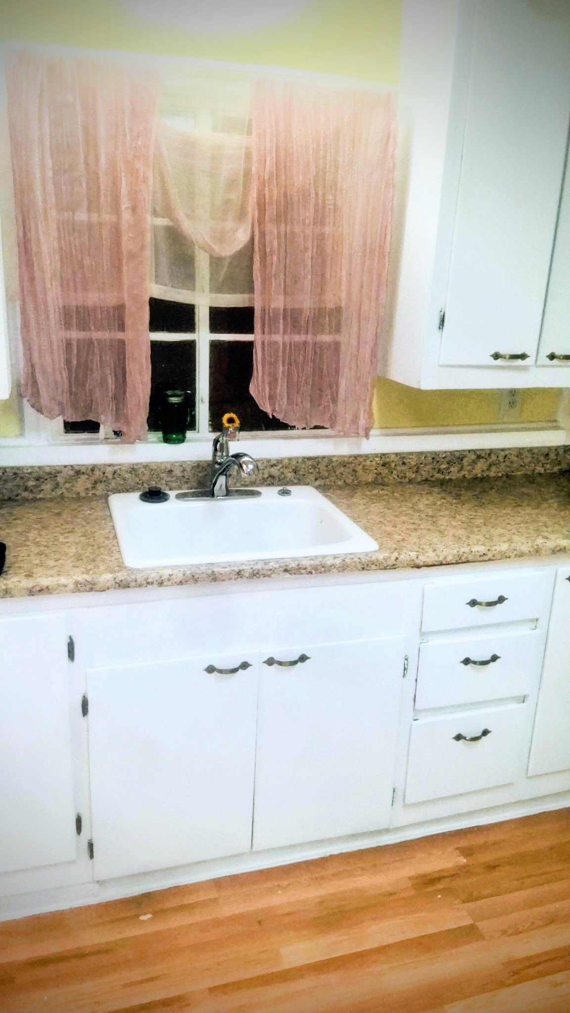 Building Photo - 203 N 13th St