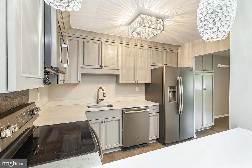 Building Photo - 2143 Colts Neck Ct