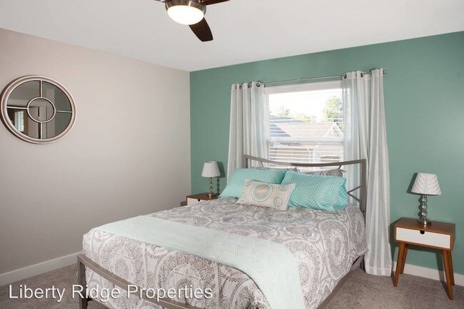 Building Photo - 107 Valor Dr