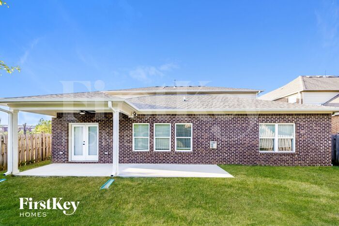Building Photo - 1205 Hunters Gate Dr
