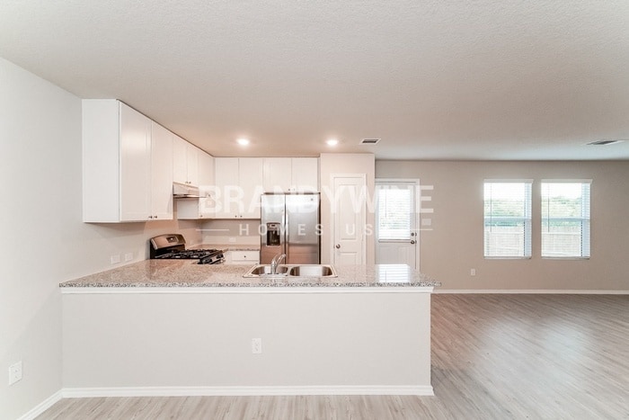 Building Photo - 7006 Winding Draw