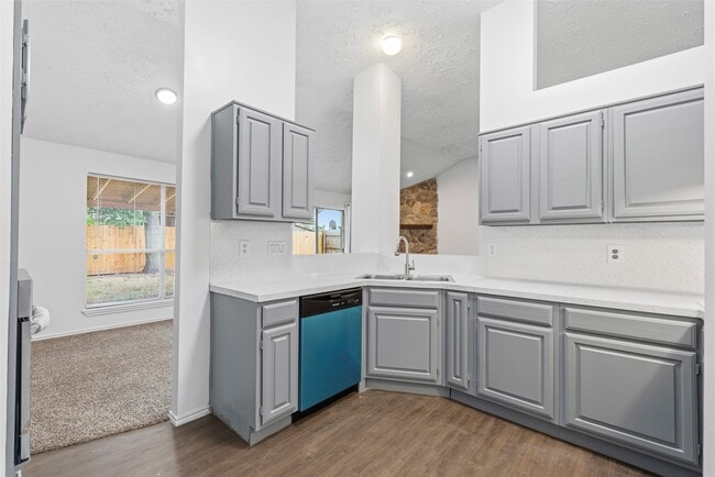 Building Photo - 16826 Carbridge Dr