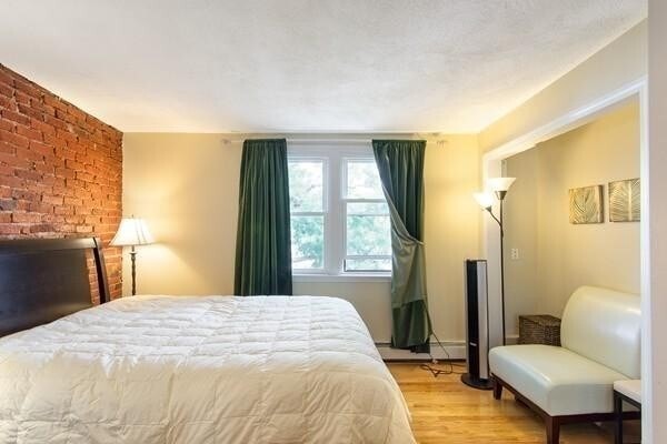 Building Photo - 137 Sutherland Rd