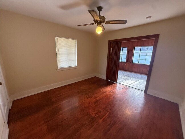 Building Photo - 312 Grant St